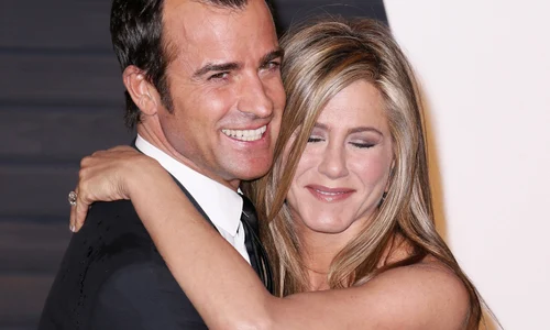 jennifer aniston hepta 2109363 jpg jpeg