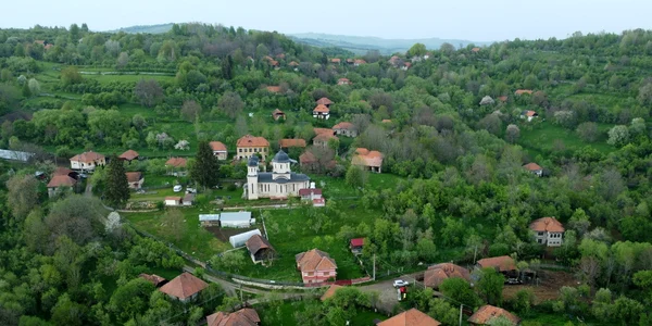 Satul Alun din Ținutul Pădurenilor, Hunedoara  Foto Daniel Guță  ADEVĂRUL (3) JPG