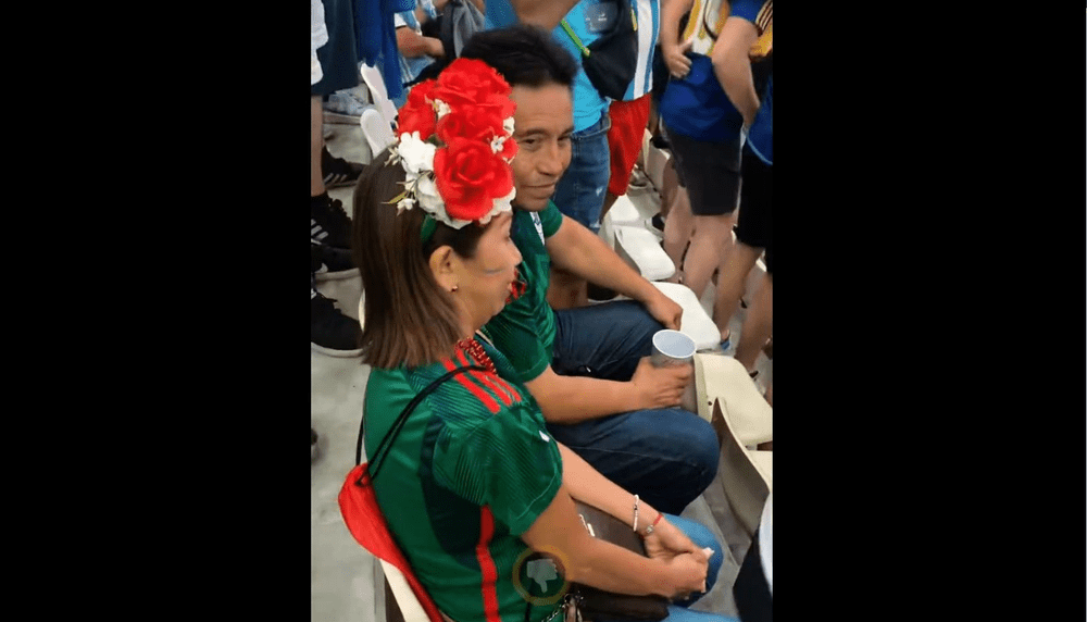 Scene nostime la meciul Argentina-Mexic. „Ești sigură că ai cumpărat bilete în partea mexicană?” VIDEO