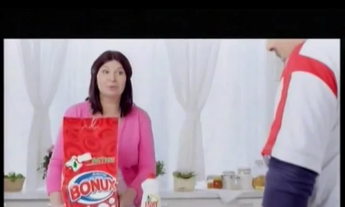Magda Catone, în reclama pentru detergent jpeg
