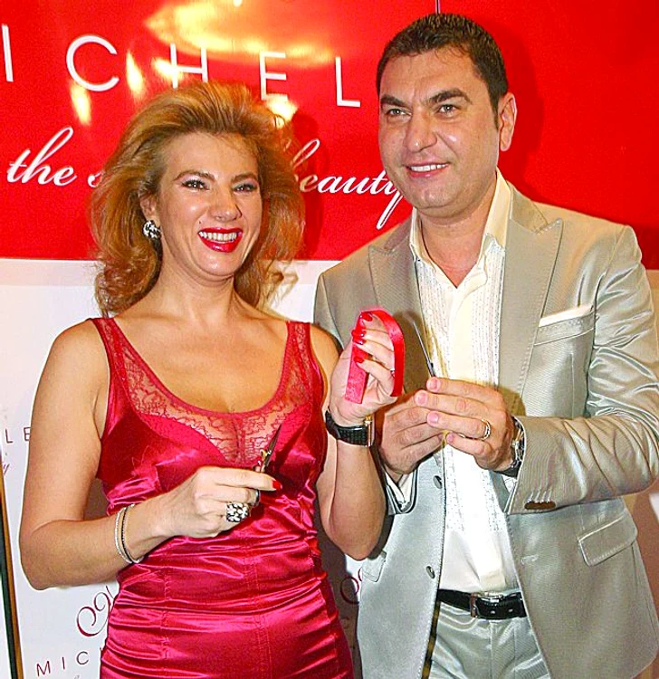 Cristi şi Mihaela au fost împreună la lansarea salonului ei de frumuseţe din Capitală