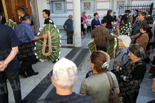 Înmormântarea lui Ionuţ, copilul sfâşiat de maidanezi în Capitală. (Foto: Dorin Constanda)