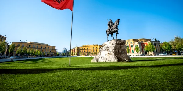 Skanderbeg-Tirana