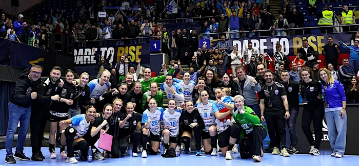 CSM dă ora exactă în handbal