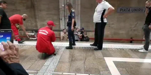 incident metoru piata unirii 2 foto stirileprotv jpg
