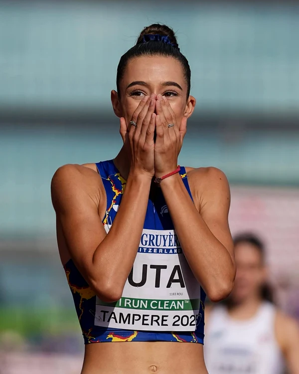Cine este Ștefania Uță, atleta de 17 ani care a doborât recordul european.