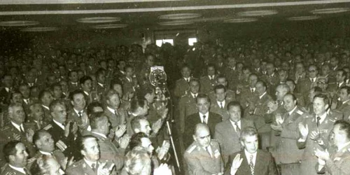 Sedinta a lui Ceausescu in Capitala (1978) FOTO Fototeca online a comunismului romanesc