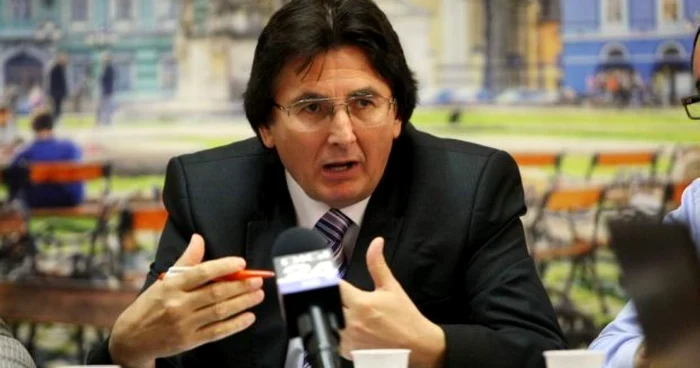 Nicolae Robu spune că Timişoara se descurcă şi fără bani de la bugetul de stat pentru proiecte. FOTO Arhiva Adevărul (Sebastian Tătaru)