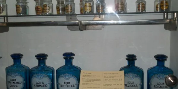 muzeul farmaciei
