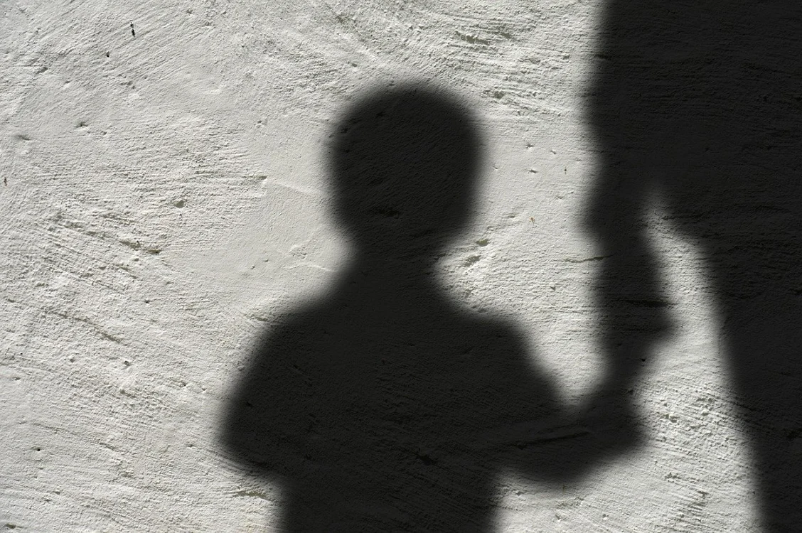Copiii pot fi victime ale abuzului și neglijenței la orice vârstă - Foto Pixabay