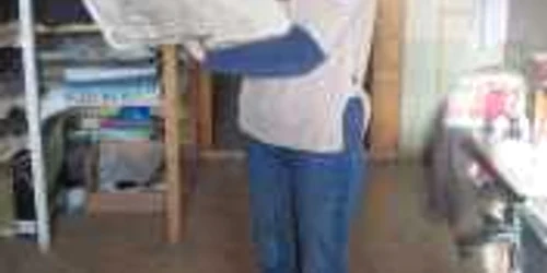 Gabriela Paul a restaurat sute de cărţi, documente şi hărţi 