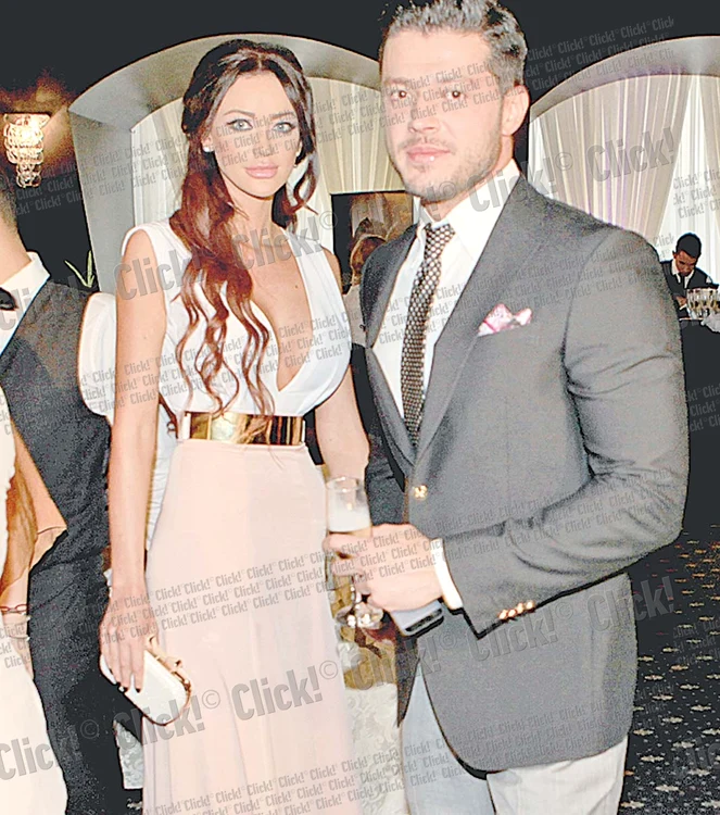 Bianca Drăguşanu şi Victor Slav au venit împreună la  eveniment şi aproape toată seara au fost nedespărţiţi