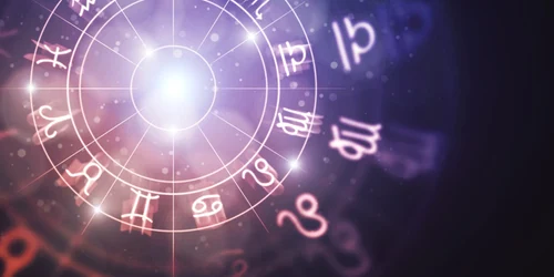 Horoscop, foto Shutterstock jpg