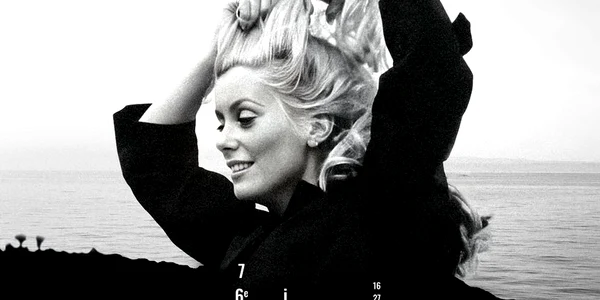 O fotografie a actriţei Catherine Deneuve  pe afişul oficial al festivalului de la Cannes FOTO Facebook jpg