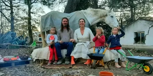 Screenshot 2025 11 24 074154 jpg