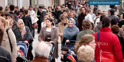 femei musulmane DIVERSE romania