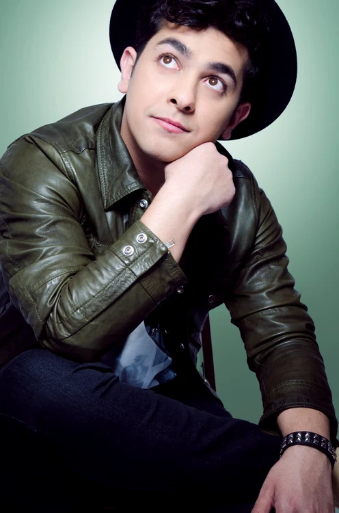 Valentin Dinu a lansat o nouă piesă