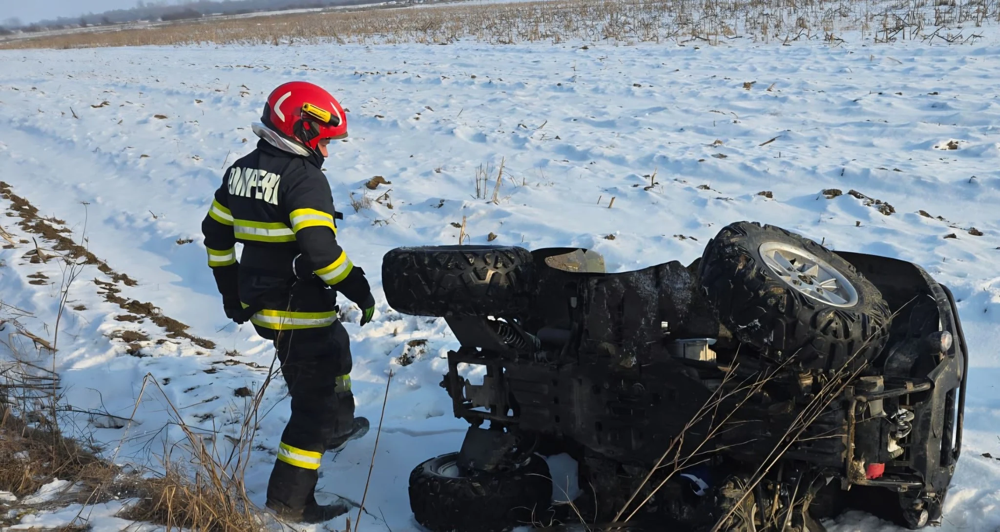 Tragedie în județul Giurgiu. Un tânăr a murit strivit de propriul ATV cu care s-a răsturnat pe câmp