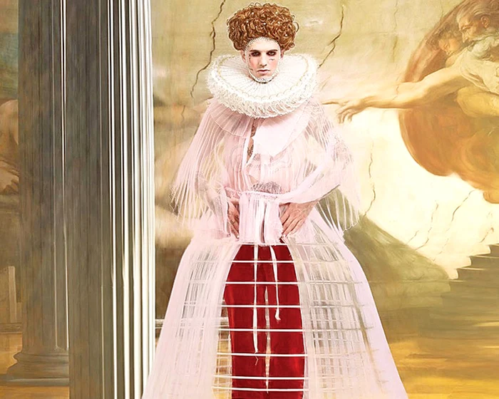 
    Achille  Lauro,  costumat  în Regina  Elisabeta I  