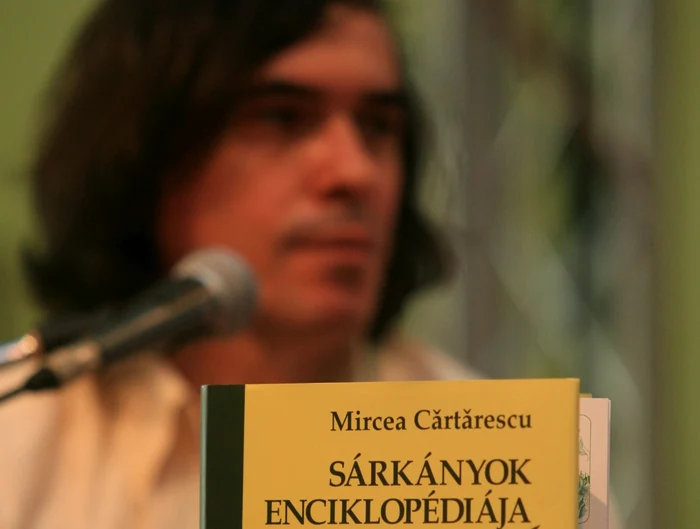 mircea cartarescu carte FOTO adevarul