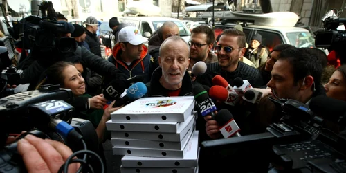 Andrei Gheorghe - pizza la DNA FOTO Marian Iliescu