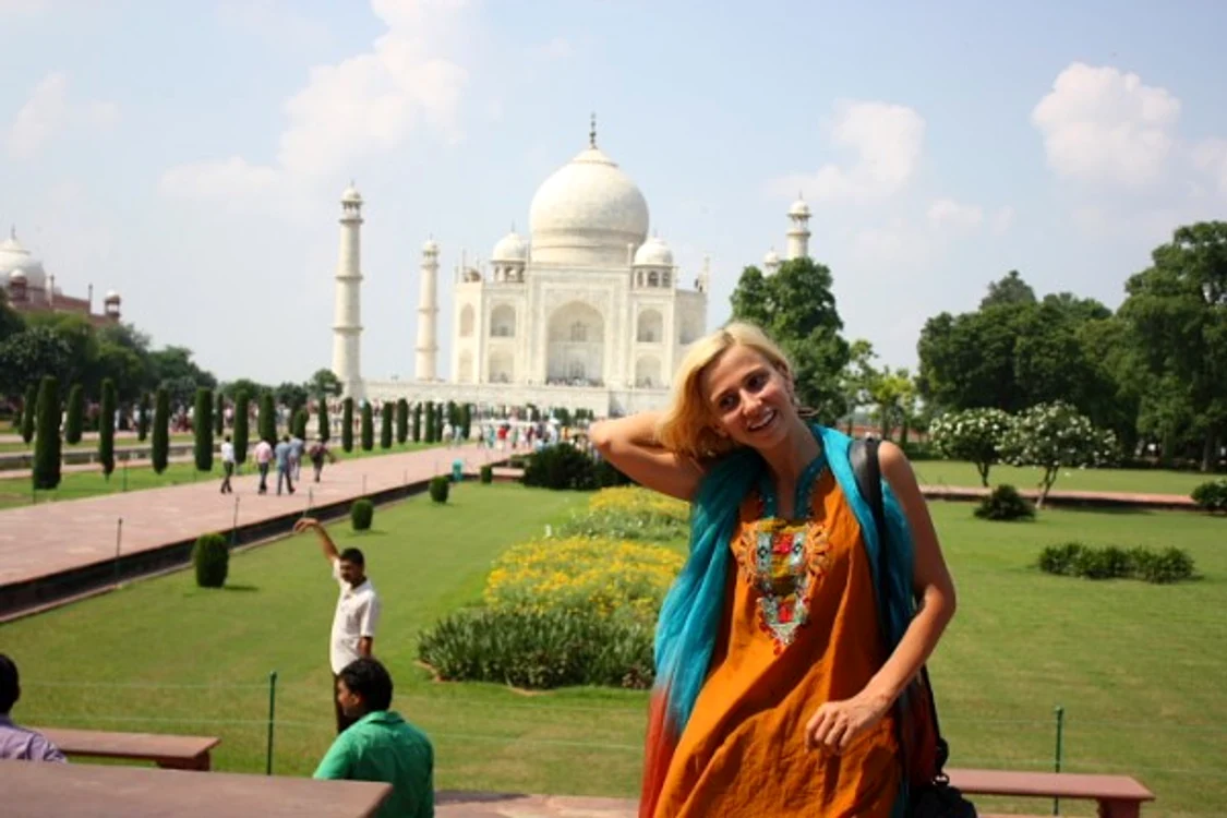 Dana Rogoz mai vrea o vacanţă în India