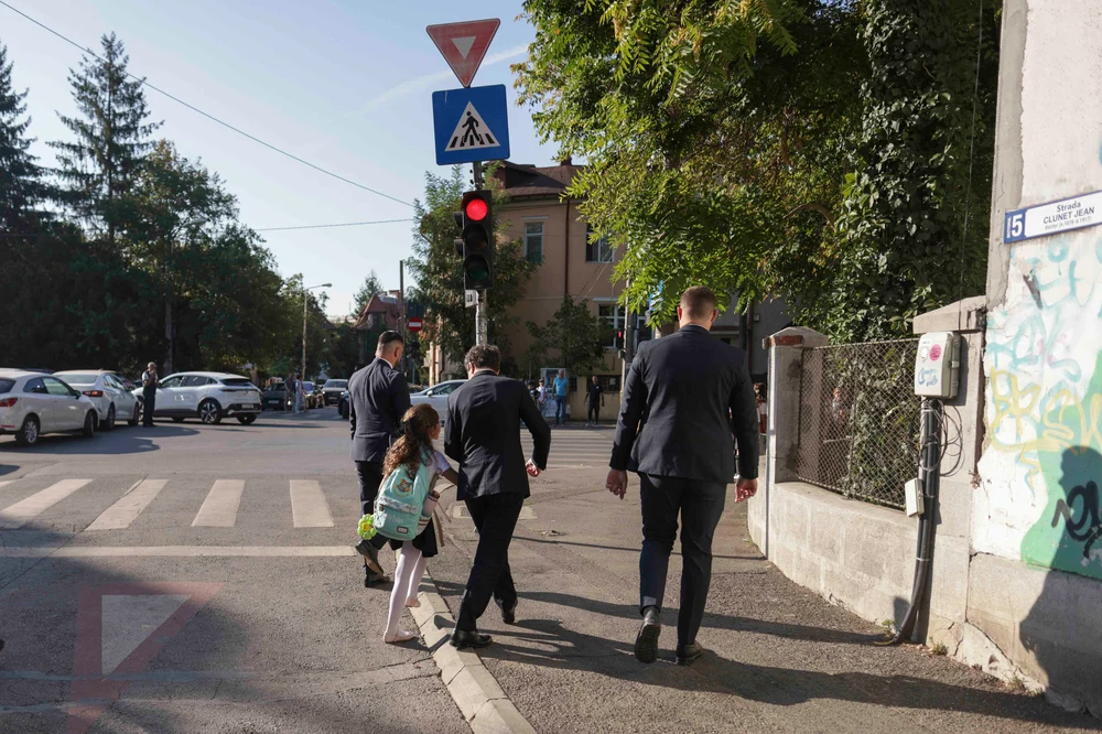 Președintele României nu s-a mutat la Cotroceni: „S-au pus două gherete de pază”