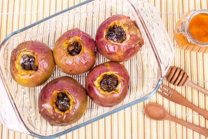 Merele coapte sunt foarte ușor de pregătit