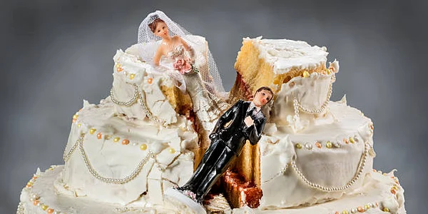 Tort nunta  iStock jpg