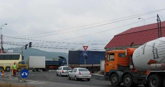 Arad: În urma unui accident rutier, patru persoane au ajuns la spital