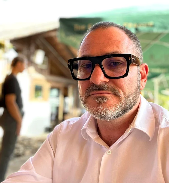 Horia Constantinescu, șeful ANPC, la Ferma Dacilor. FOTO Facebook / Horia Constantinescu
