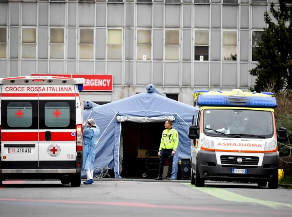 
    Spitalele din Italia vor suplimenta număul paturilor de la secțiile de terapie Intensivă și boli infecțioaseCorriere de la Serra  