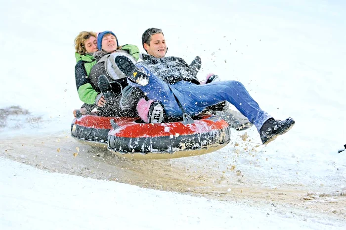 
    În ianuarie avem  mai multe motive să  mergem la munte  