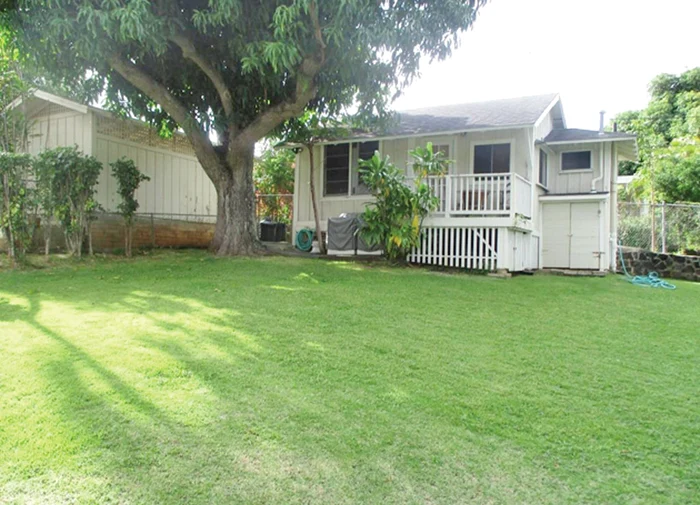 
    Aici a copilărit  Obama între  1964 şi 1967  