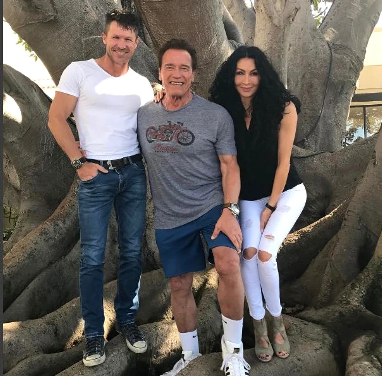  Arnold Schwarzenegger s-a alăturat ”petrecerii”