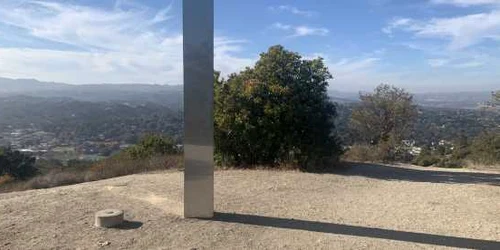 monolit california foto Connor Allen /Twitter