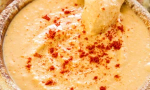 humus din linte rosie jpeg