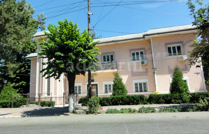 Imagine cu sediul Judecătoriei oraşului Balş (FOTO: Mugurel Manea)