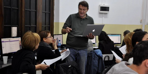 Florin Iaru