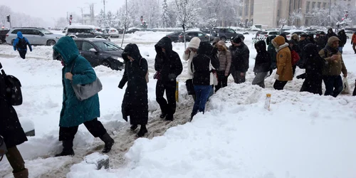 INSTANT ZAPADA BUCURESTI 07 INQUAM Photos Octav Ganea jpg