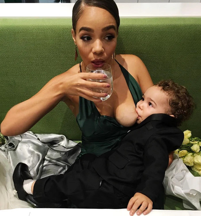 Femeia și-a alăptat copilul în timpul unei nunțiFoto Instagram