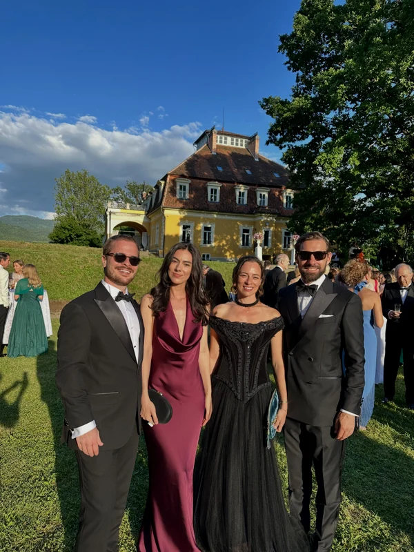 Nicolae al României și Alina Maria de Roumanie la Zabola Estate. FOTO: Facebook