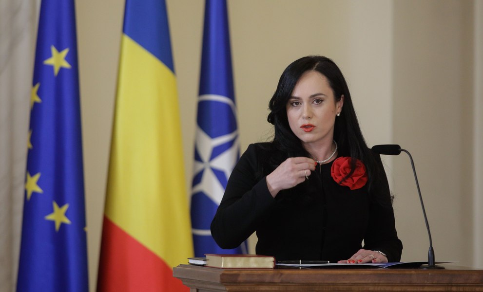 Ministrul Muncii: Pentru a putea plăti pensii și salarii decente este nevoie de reglementări clare pe piața muncii