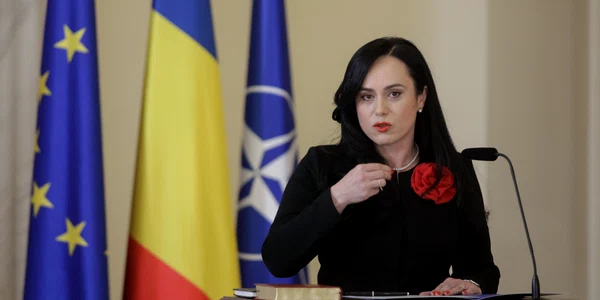Ceremonie juramant Simona Bucura Oprescu ministrul Muncii și Solidarității Sociale și Natalia Intotero ministrul Familiei Tineretului și Egalității de Șanse la Palatul Cotroceni 19 iulie 2023 FOTO  ( (5) jpg