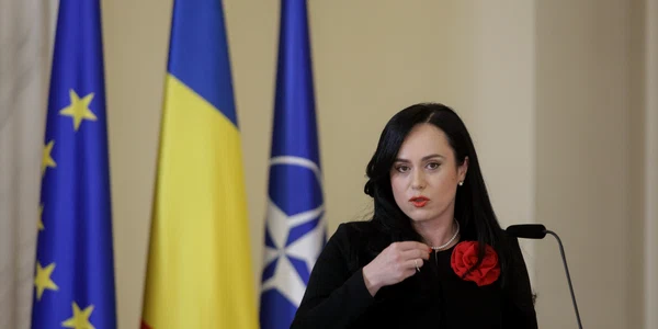 Ceremonie juramant Simona Bucura Oprescu ministrul Muncii și Solidarității Sociale și Natalia Intotero ministrul Familiei Tineretului și Egalității de Șanse la Palatul Cotroceni 19 iulie 2023 FOTO  ( (5) jpg