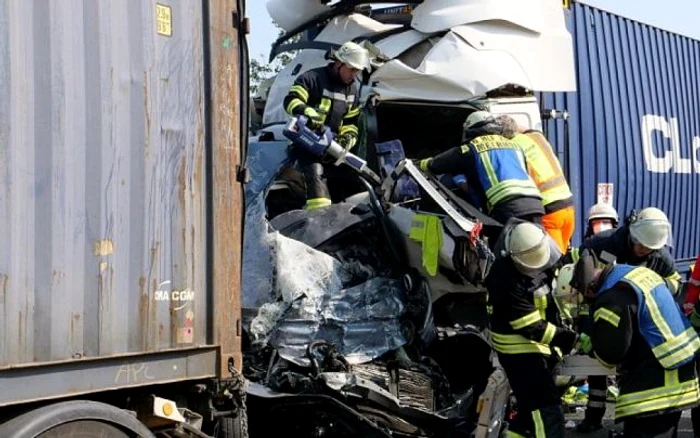 Patru români au murit în urma unui accident în Germania FOTO NW.de/Ralph Meyer