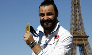 Catalin Preda, natatie, campion european la sarituri de la mare inaltime (EPA) jpg