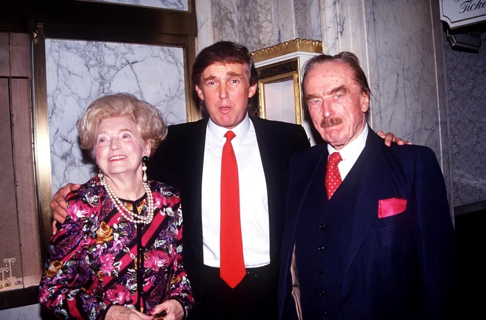 Donald Trump alături de părinții săi Foto Arhiva Adevărul