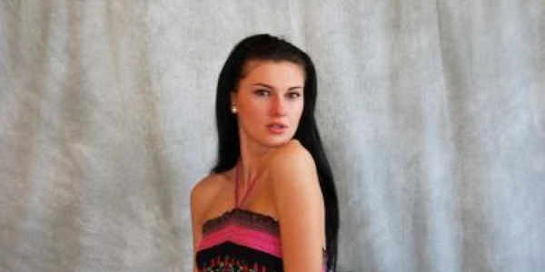 Craiova: Raluca Ungureanu este finalistă la preselecţia pentru Miss Univers