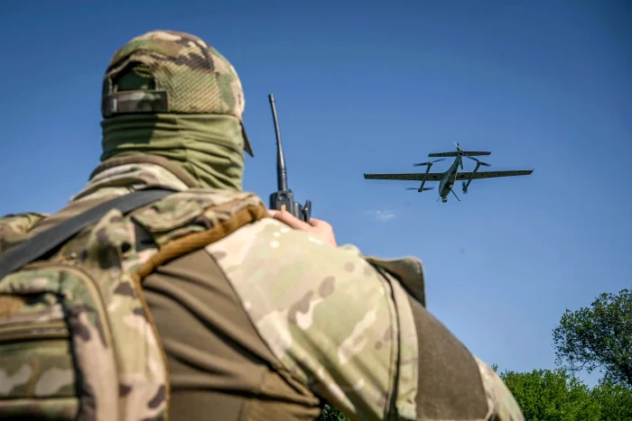 Rusia și Ucraina escaladează conflictul prin atacuri numeroase cu drone letale / Sursa foto: AP